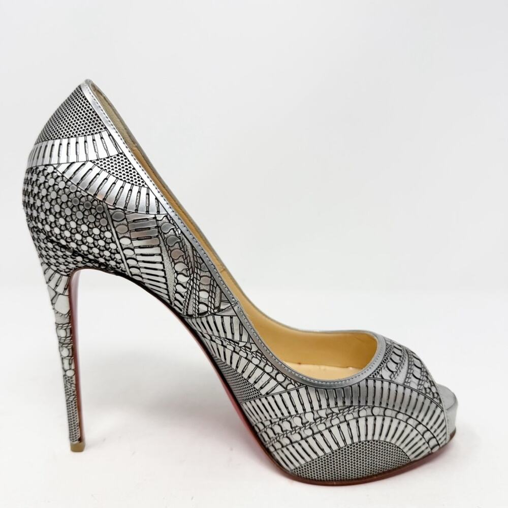 Christian Louboutin Suellena Silver Geometric Peep Toe Heels Womens Size EU 37 - Picture 7 of 10